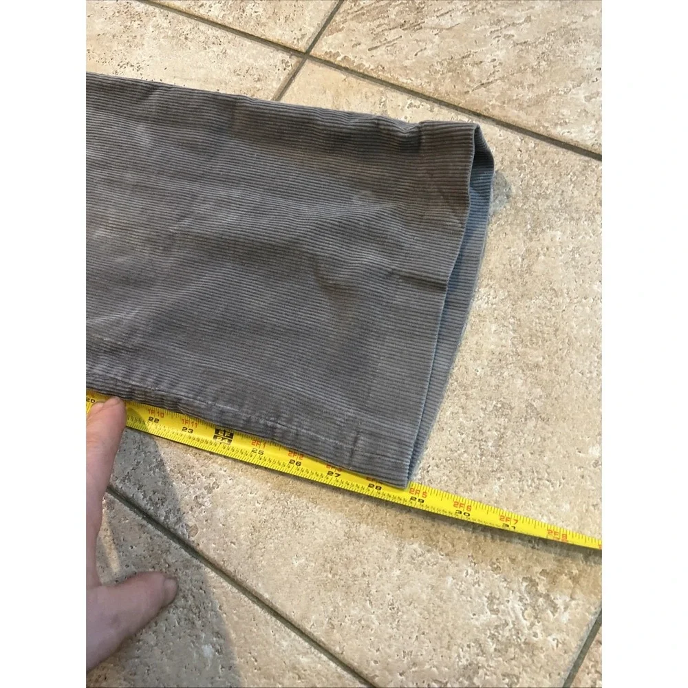 HAGGAR Men's Grey Corduroy Pants‎ 38x31 Comfortable Waist Straight Flat Front